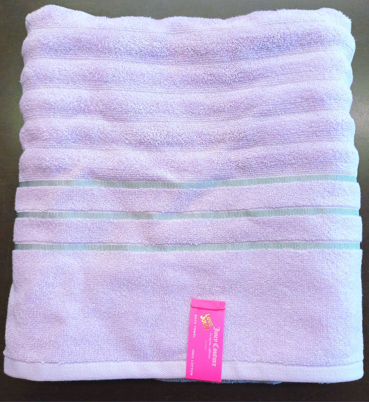 Luxurious Bath Towels